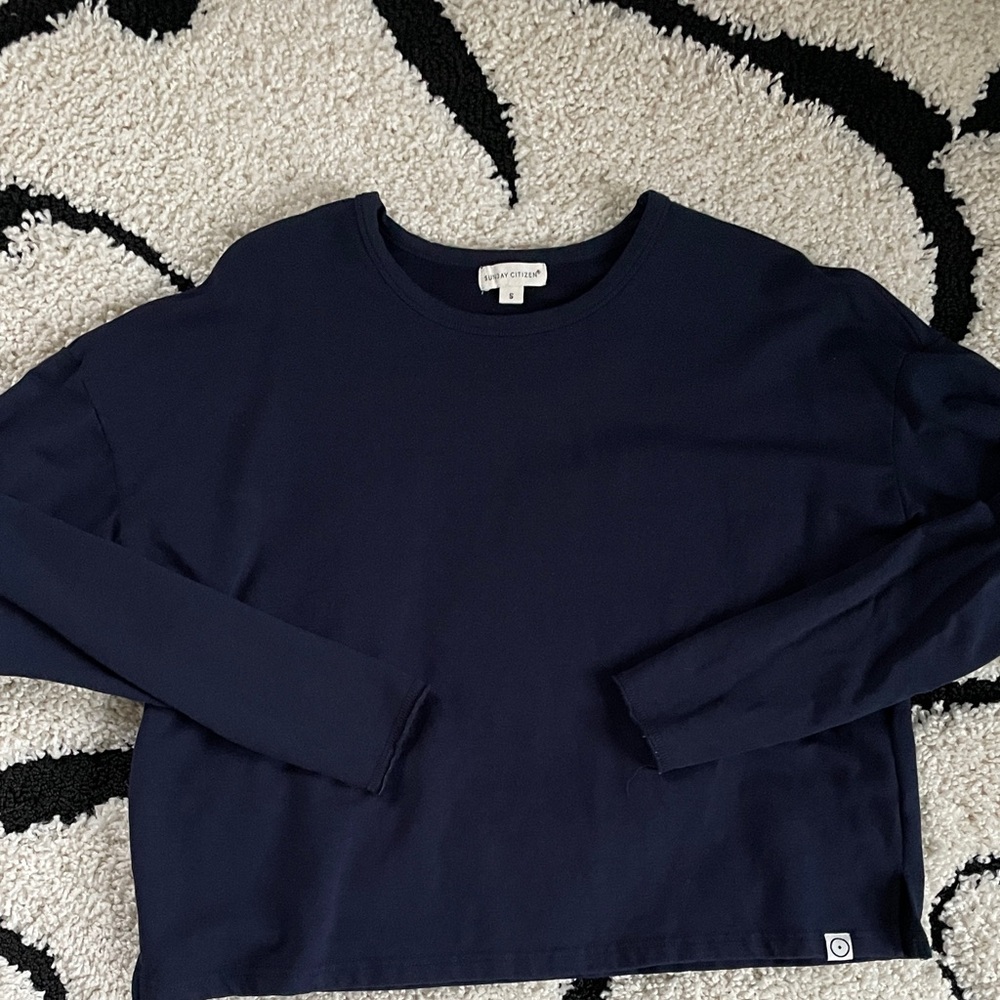 Sunday Citizen l/s top. Blue. S
